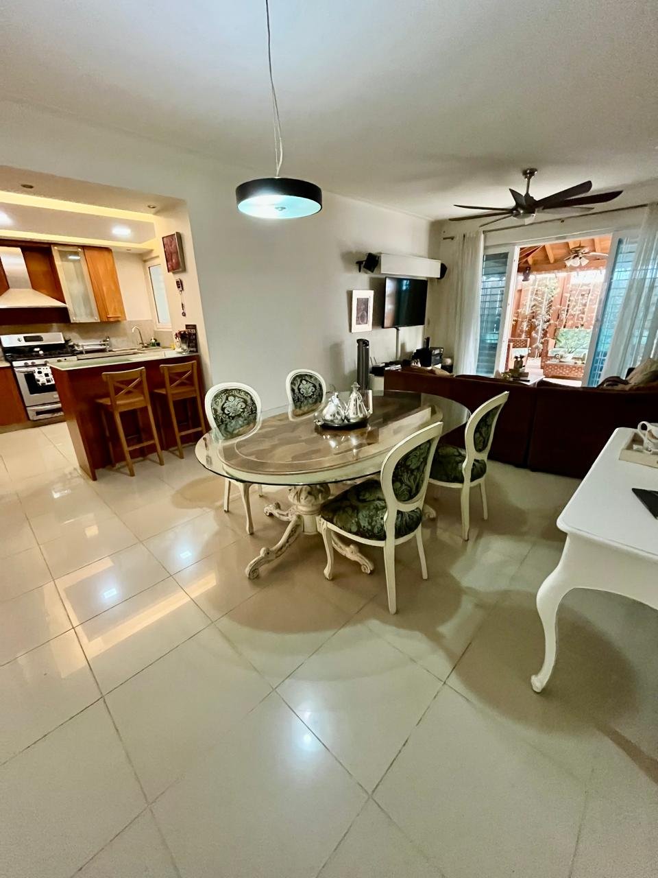 Exclusivo Apartamento de Lujo con Terraza, Patio y Piscina en Cerros de Gurabo - Foto 8
