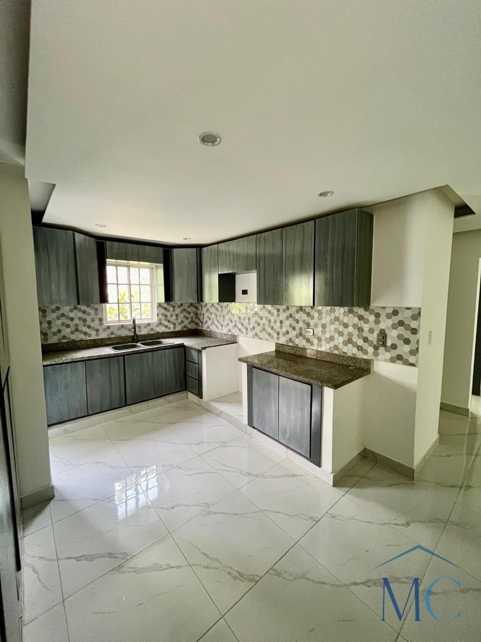 Amplio Apartamento de 3 Habitaciones en Rincón Largo Cercano a PUCMM - Foto 6