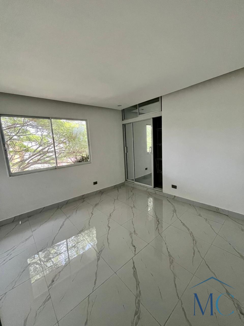 Amplio Apartamento de 3 Habitaciones en Rincón Largo Cercano a PUCMM - Foto 10