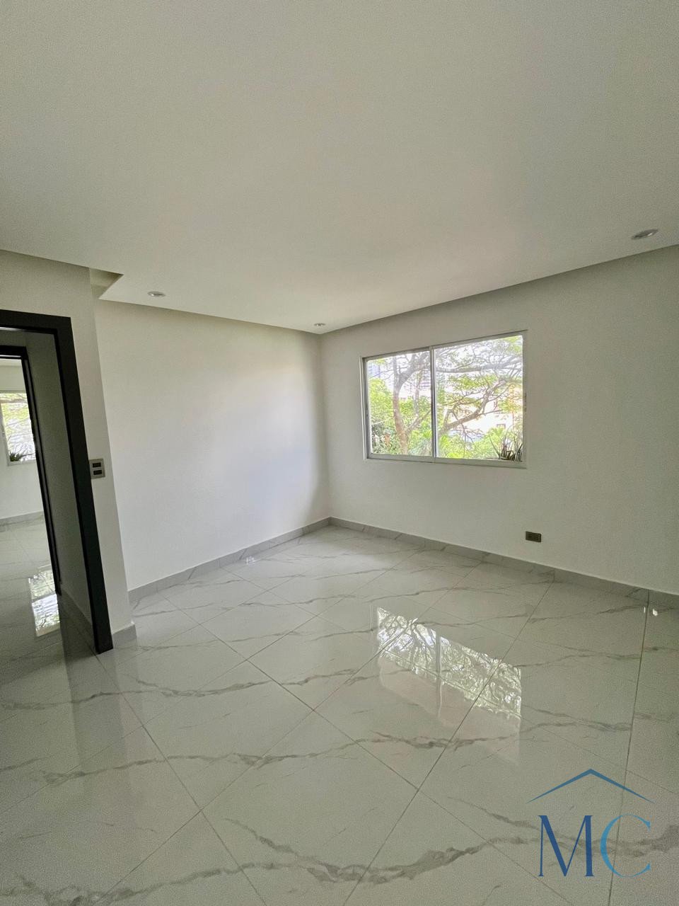 Amplio Apartamento de 3 Habitaciones en Rincón Largo Cercano a PUCMM - Foto 11