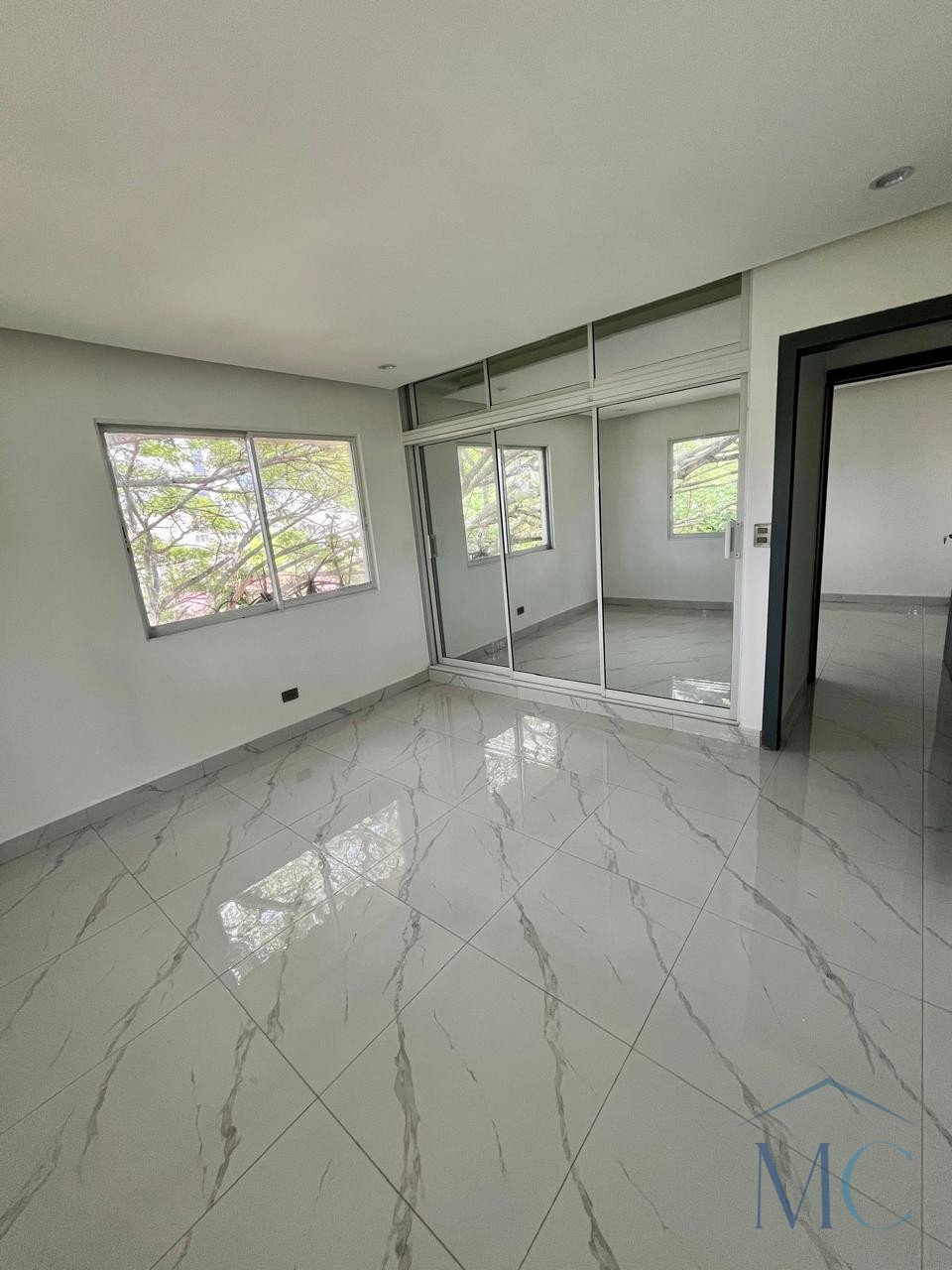 Amplio Apartamento de 3 Habitaciones en Rincón Largo Cercano a PUCMM - Foto 13