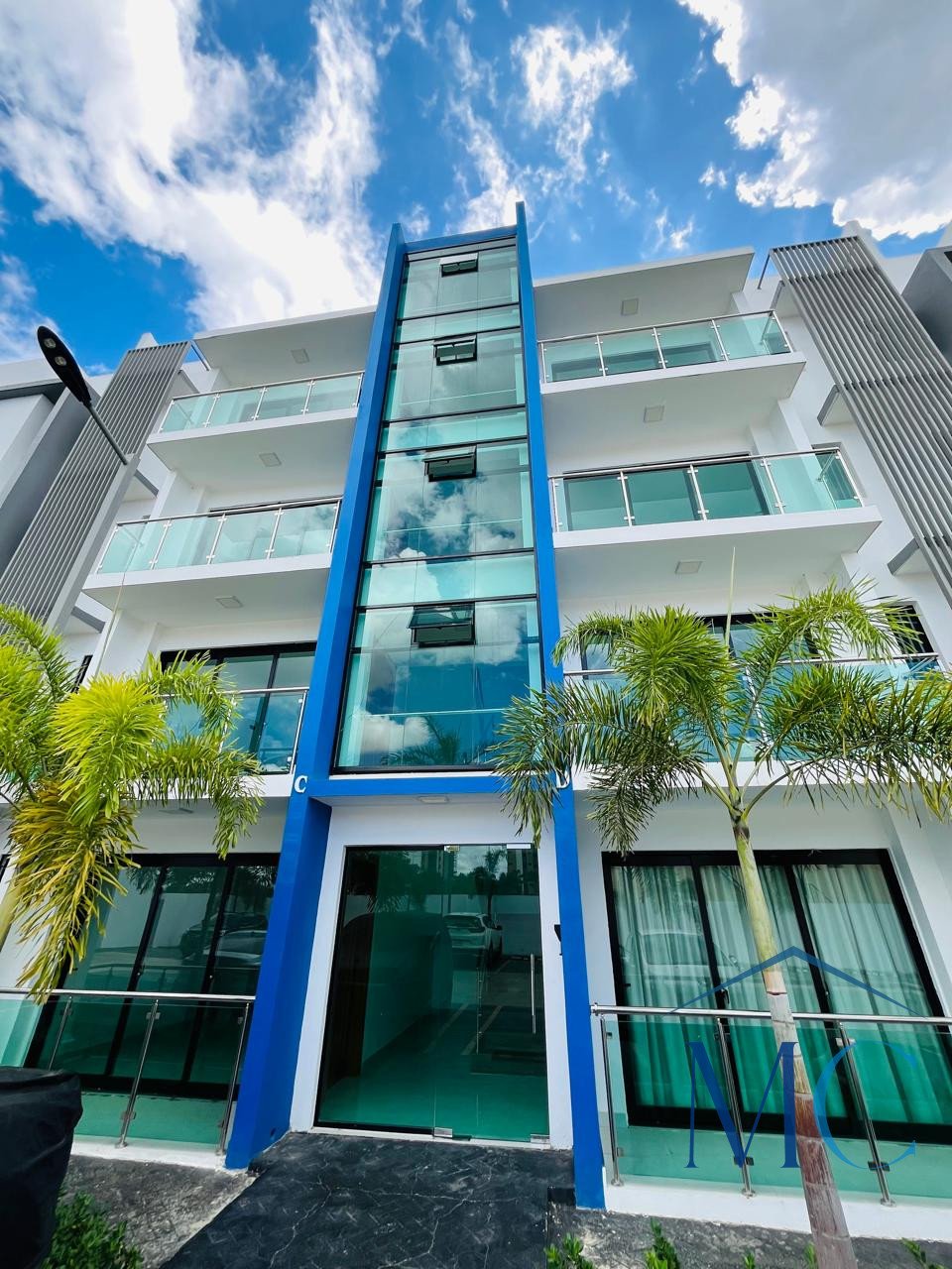 Cómodos penthouses en ventas ubicados en Las Palomas, Santiago.